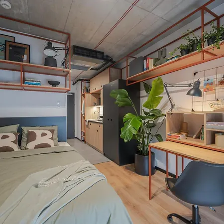 Milestone Fabryczna 3*