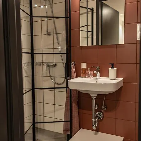 Milestone Fabryczna Aparthotel 3*