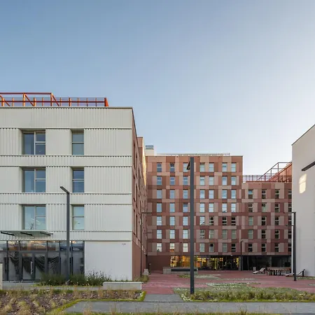 Milestone Fabryczna 3* Wroclaw